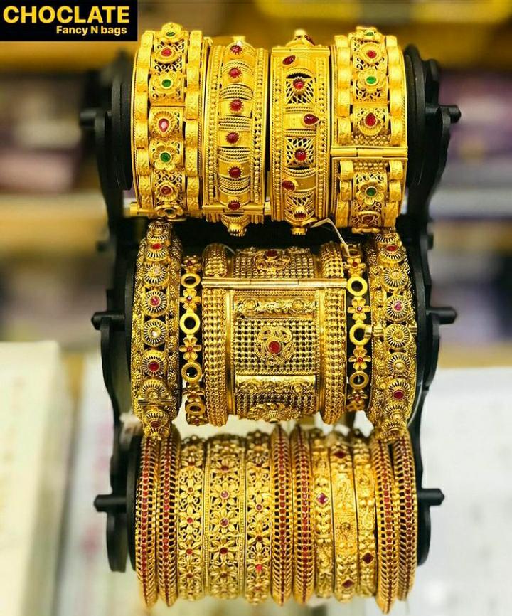 CHOCLATE FANCY 'N' BAGS