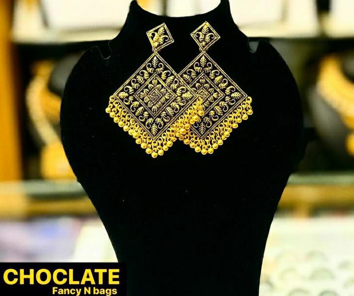 CHOCLATE FANCY 'N' BAGS